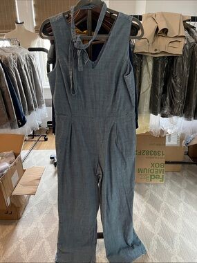 J. McLaughlin Sleeveless V-Neck Chambray Jumpsuit in Blue-Gray